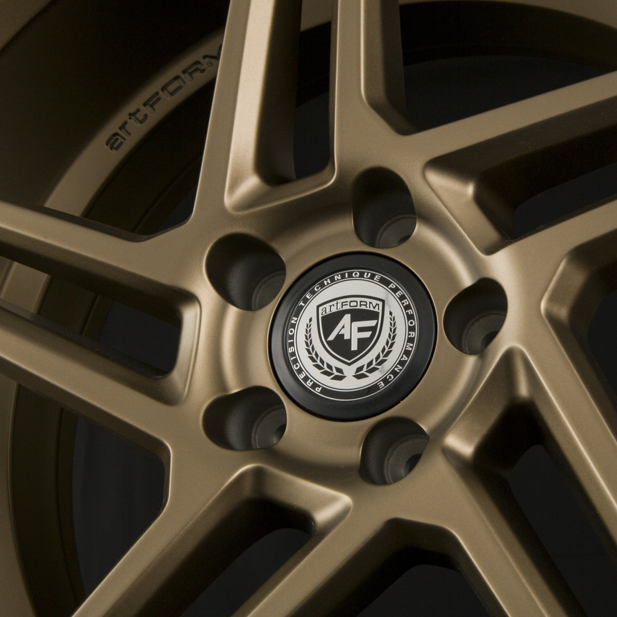 ArtForm AF-601 Royal Bronze Alufelge 9.5x20 Zoll ET35 LK 5x120 ML72.6