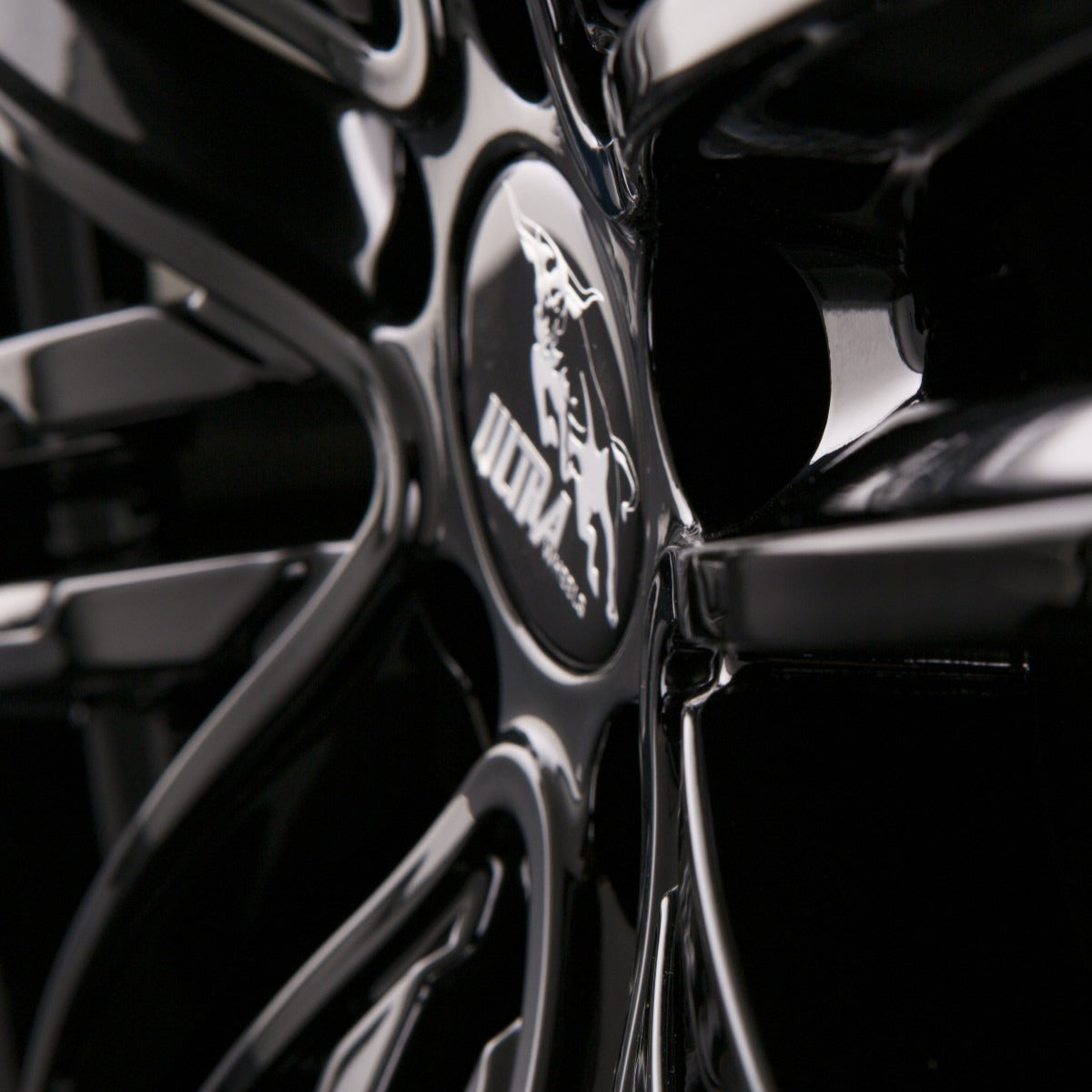 Ultra Wheels UA12-TURBO Black Painted Alufelge 10.5x20 Zoll ET67 LK 5x130 ML71.6 – Bild 3