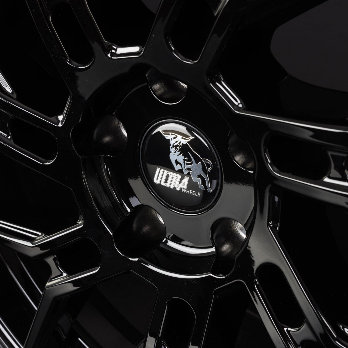 Ultra Wheels UA20 Cobra Black Painted Alufelge 8.5x19 Zoll ET45 LK 5x112 ML66.6 – Bild 3