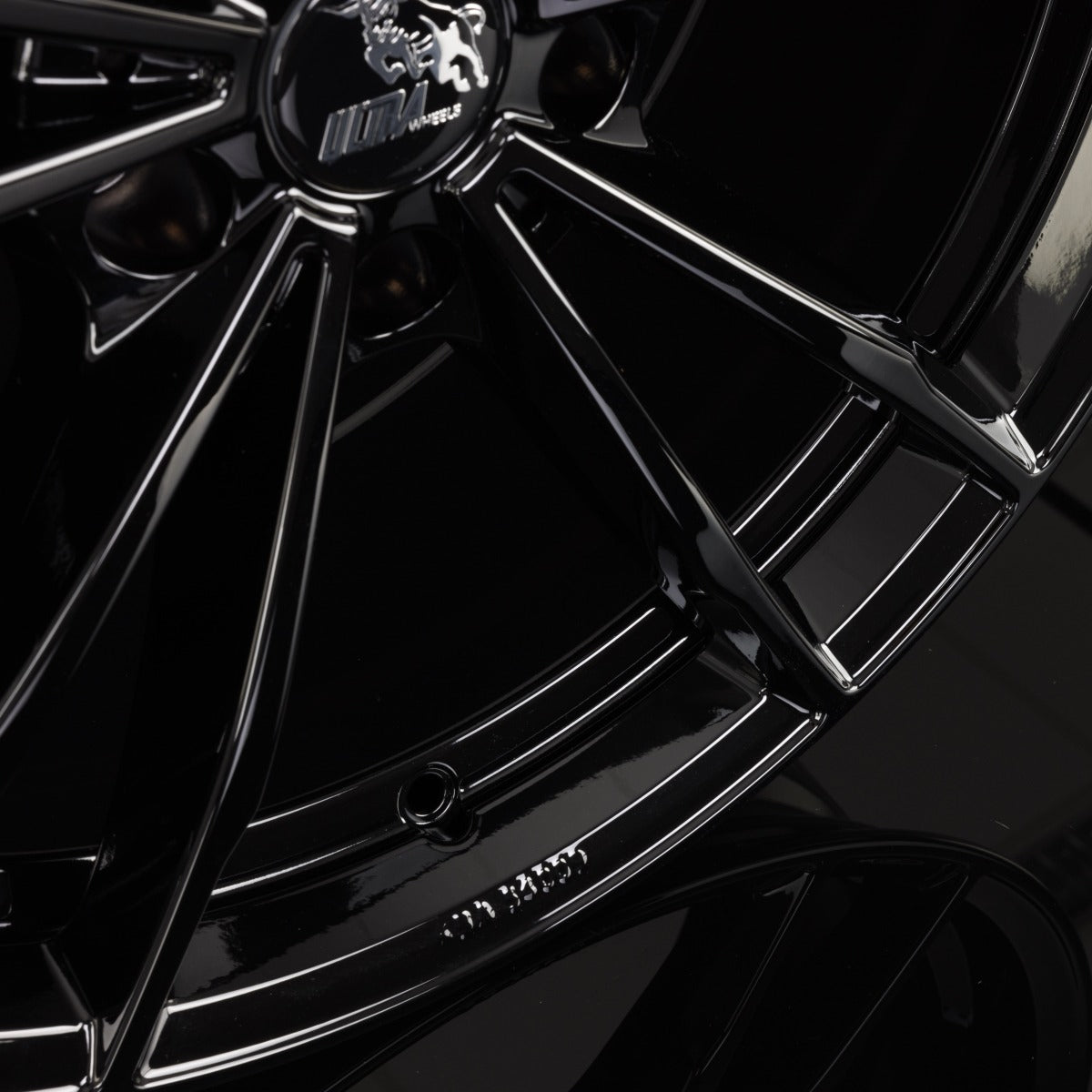 Ultra Wheels UA24 Black Painted Alufelge 8x18 Zoll ET28 LK 5x112 ML66.6 – Bild 5