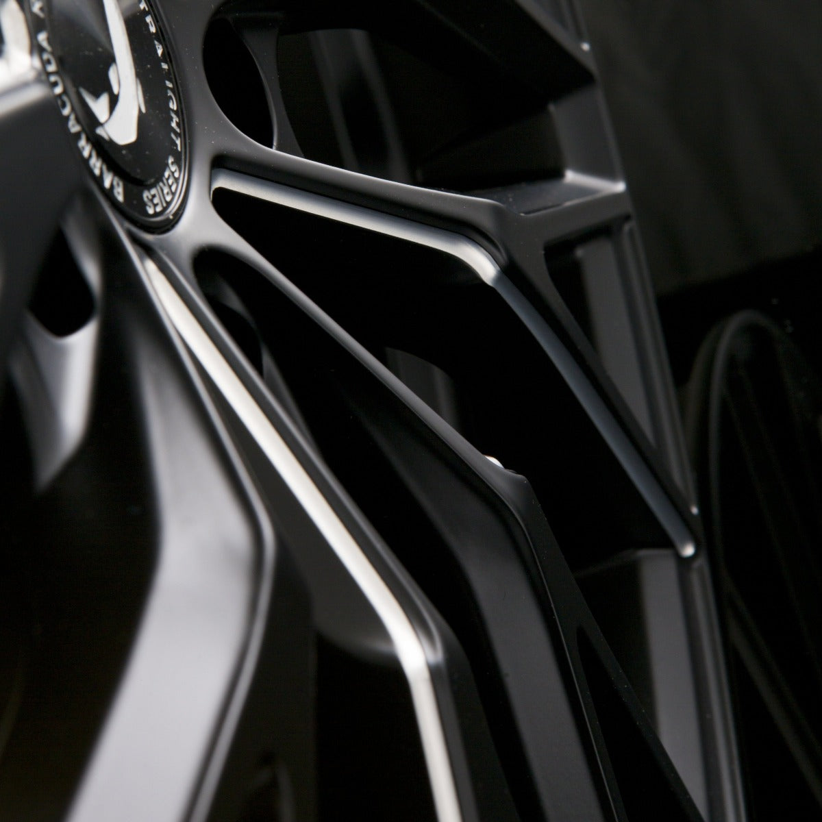 Barracuda Project 3.0 mattblack PureSports gefräst Alufelge 8.5x18 Zoll ET43 LK 5x112 ML73.1 – Bild 7