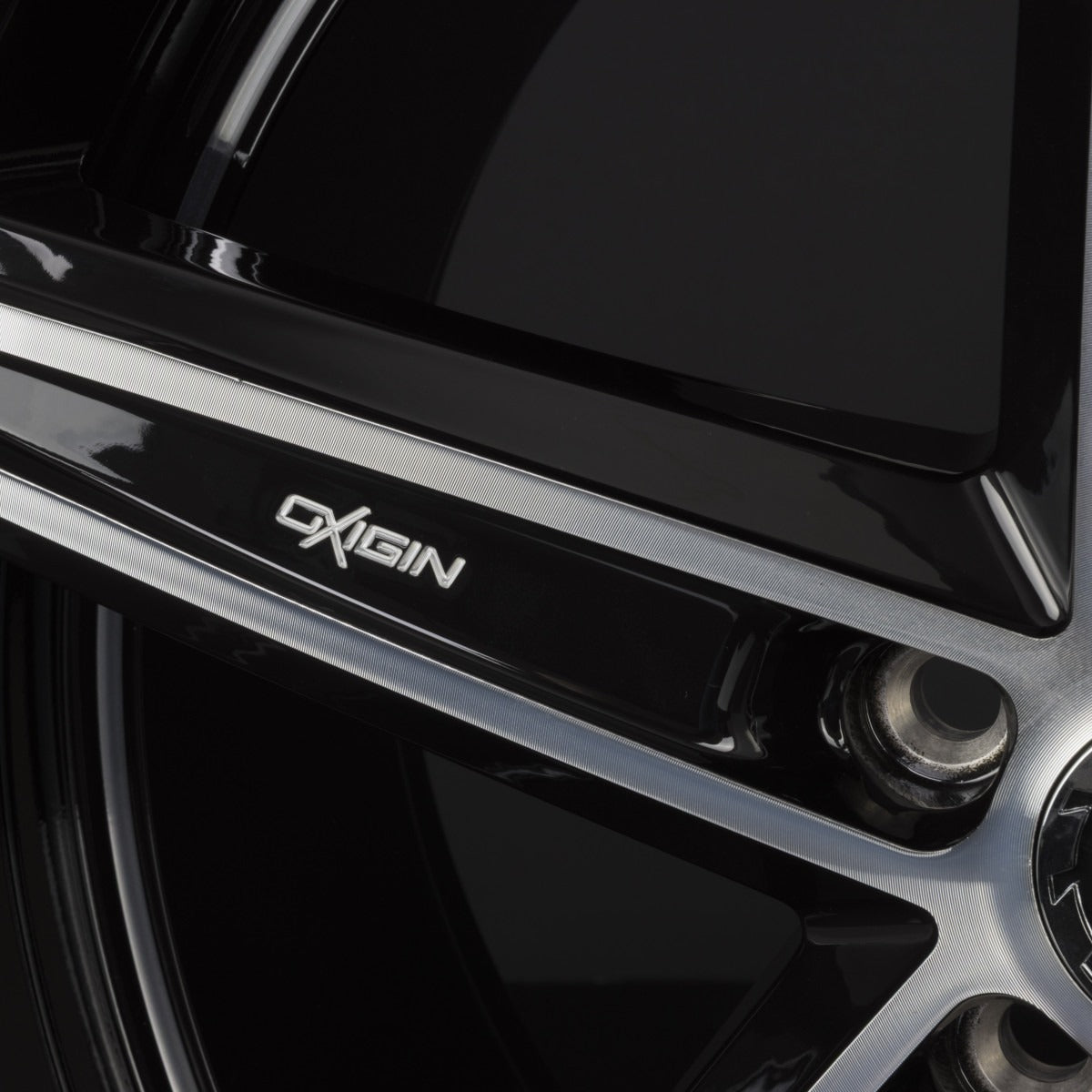 Oxigin 18_E Concave Evolution black full polish Alufelge 9.5x19 Zoll ET45 LK 5x114.3 ML72.6 – Bild 8