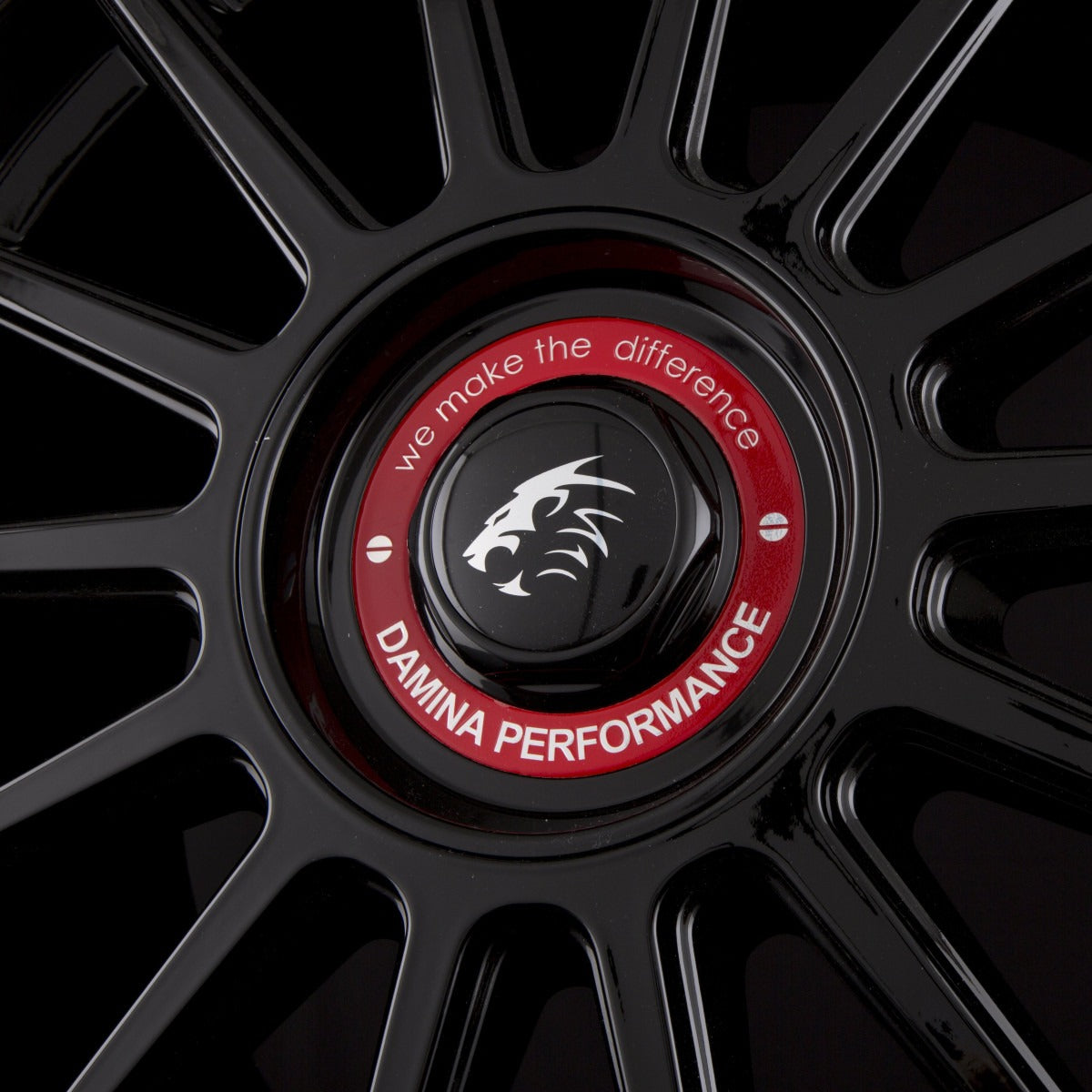 Damina Performance DM09 Black Painted Red Ring Alufelge 8x18 Zoll ET30 LK 5x112 ML72.6 – Bild 4