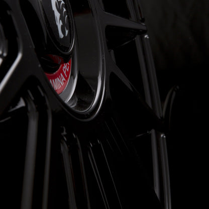 Damina Performance DM09 Black Painted Red Ring Alufelge 8x18 Zoll ET45 LK 5x112 ML72.6 – Bild 3
