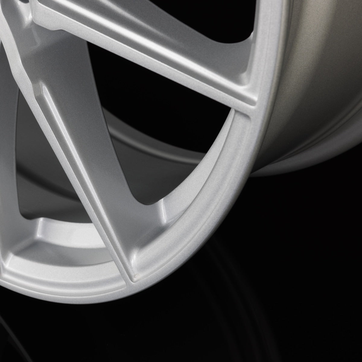 FF-Wheels FF03 Silver Painted Alufelge 8.5x19 Zoll ET30 LK 5x112 ML72.6 – Bild 4