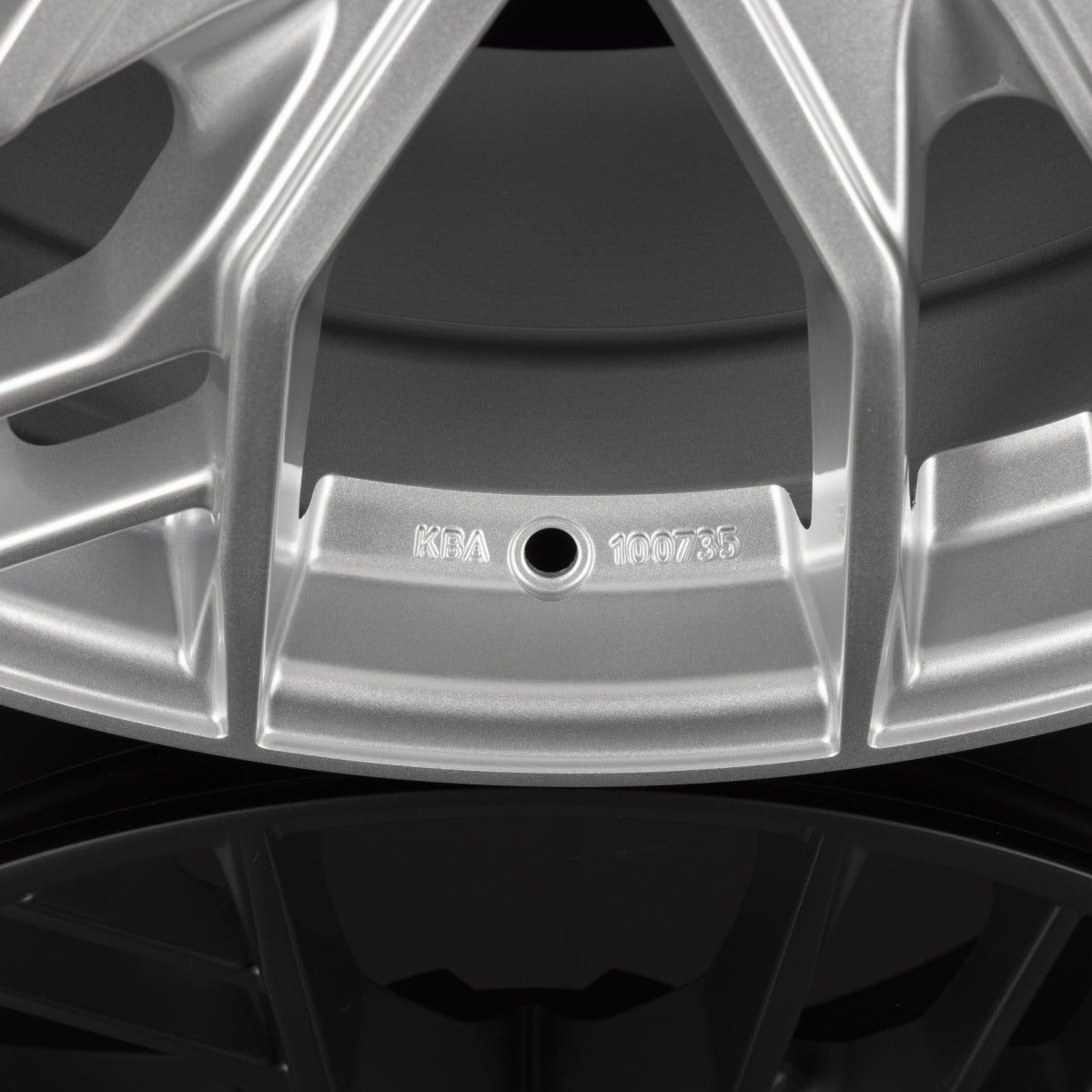 V1 Wheels V7 Hyper Silver Alufelge 8.5x19 Zoll ET44 LK 5x112 ML66.6 – Bild 4