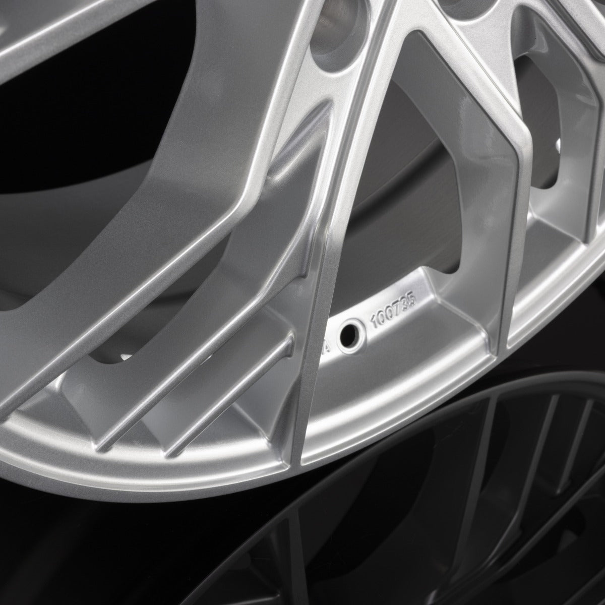 V1 Wheels V7 Hyper Silver Alufelge 8.5x19 Zoll ET44 LK 5x112 ML66.6 – Bild 5