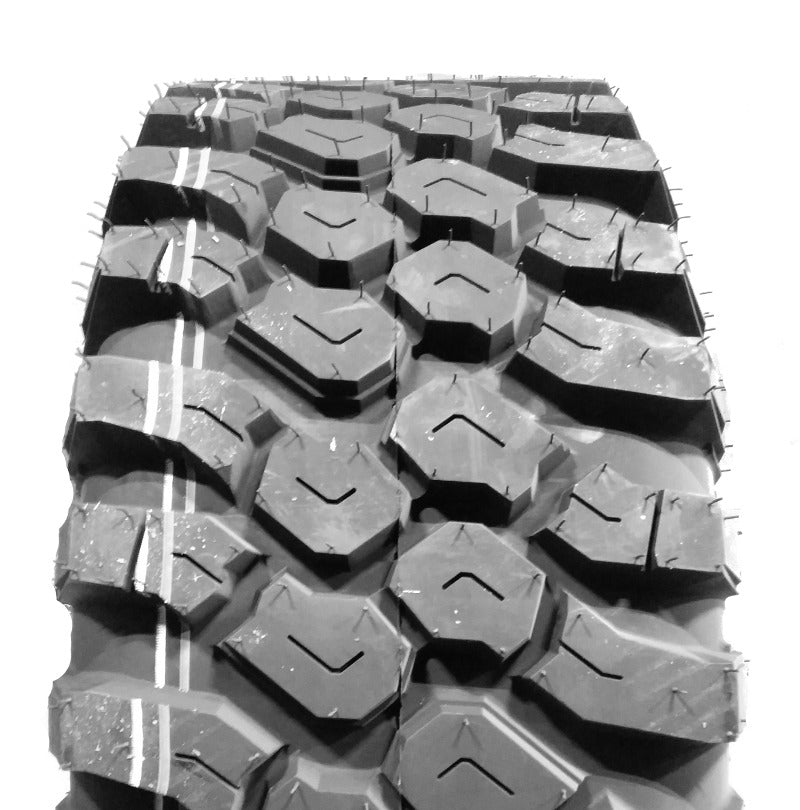 Obor P3057 Crawler 30x10 R15 81M