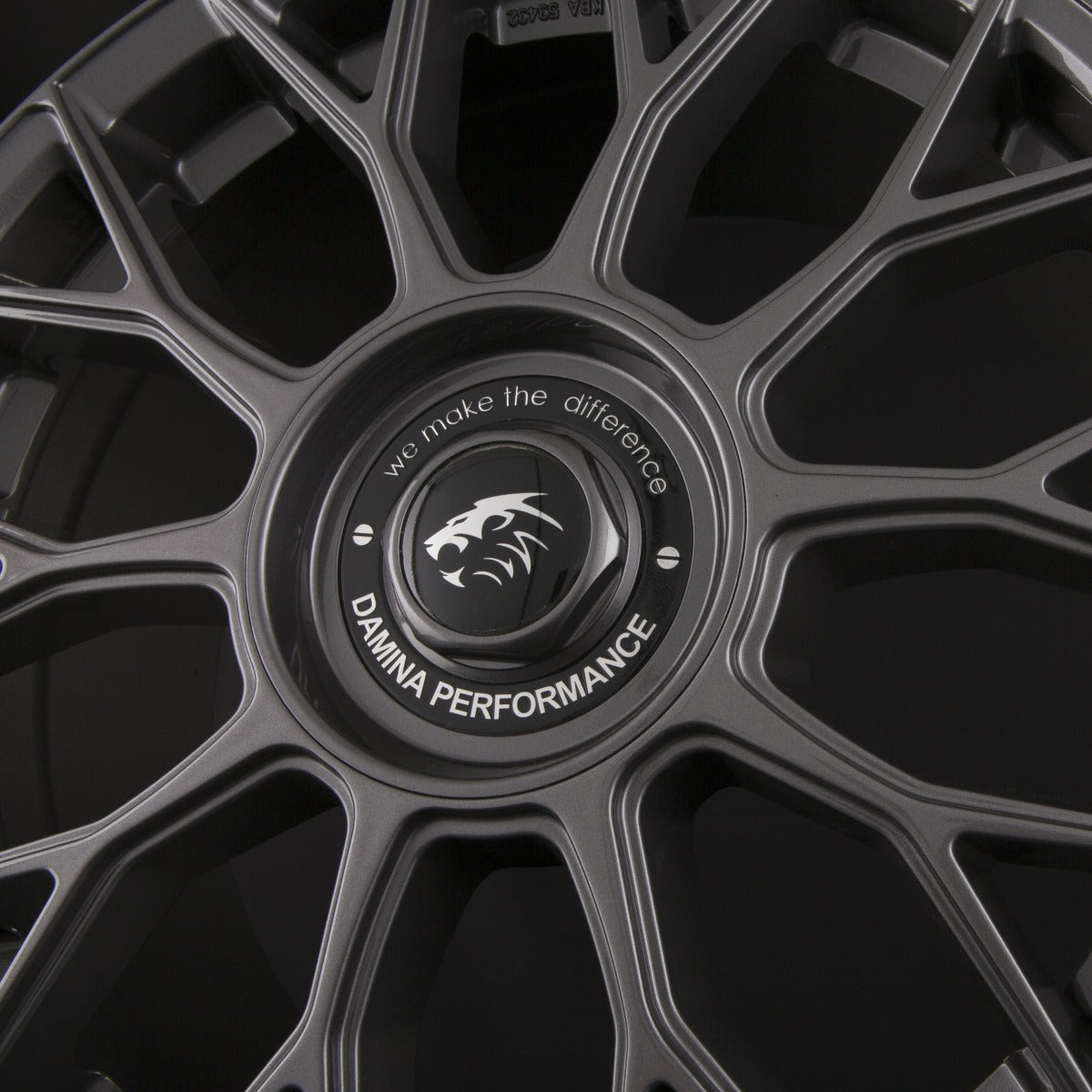 Damina Performance DM10 Anthracite Alufelge 8x18 Zoll ET35 LK 5x112 ML72.6