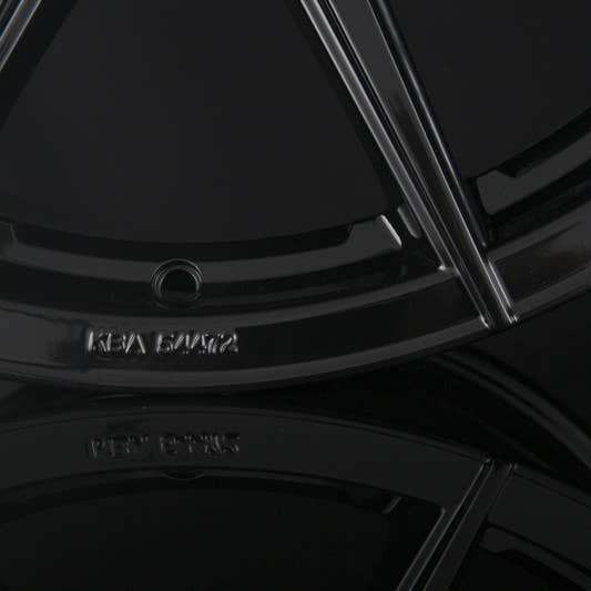 Arceo Wheels Monaco Glossy Black Alufelge 9.5x19 Zoll ET45 LK 5x120 ML72.6