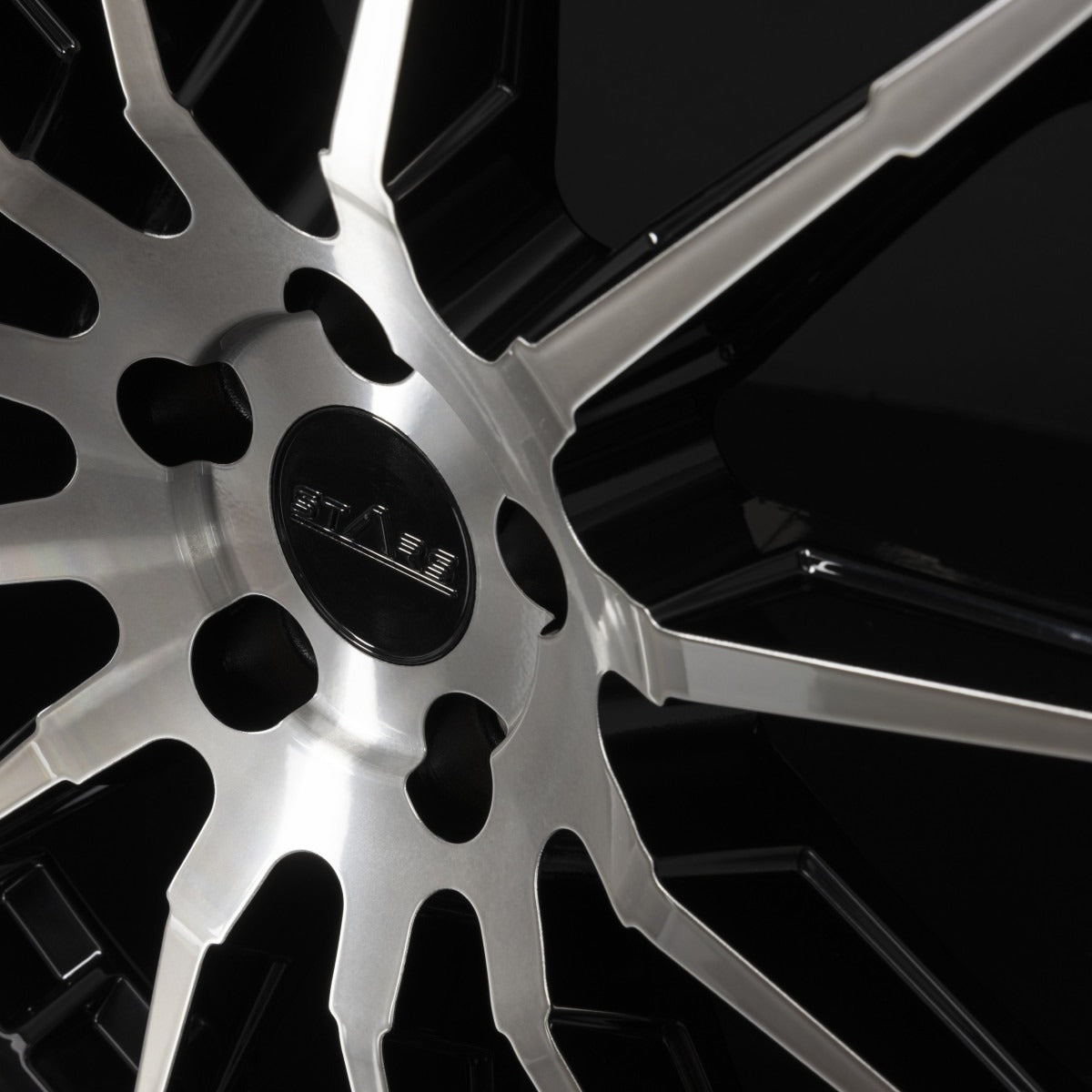 Arceo Wheels ASW-03 Black Diamond Alufelge 8x19 Zoll ET40 LK 5x112 ML73.1