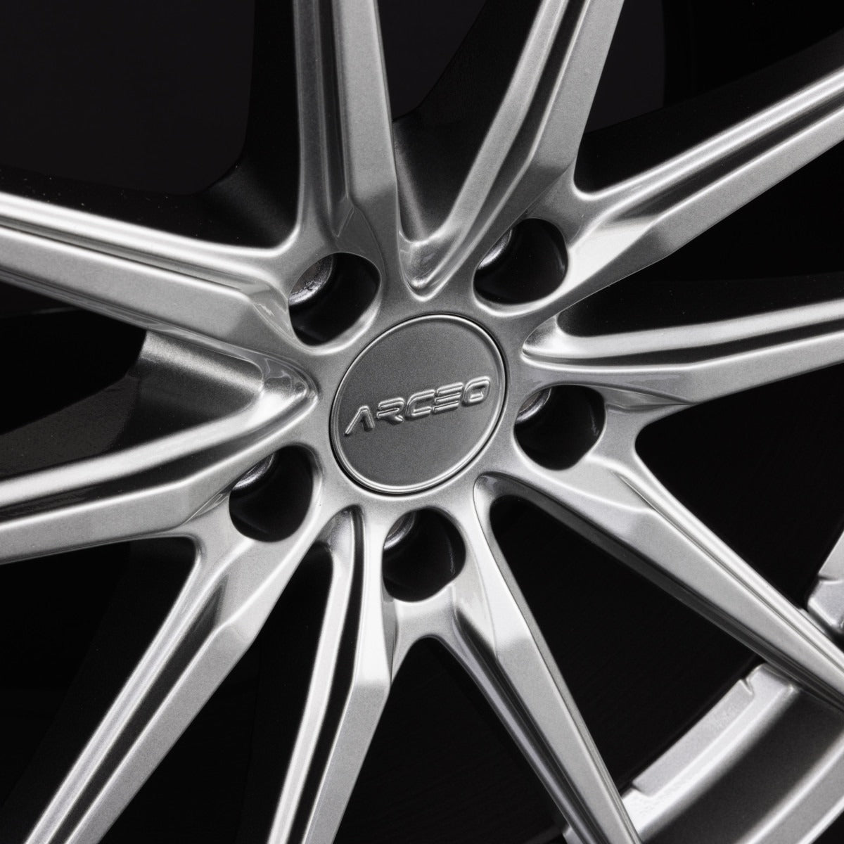 Arceo Wheels Monaco Hyper Black Alufelge 9.5x19 Zoll ET45 LK 5x120 ML72.6