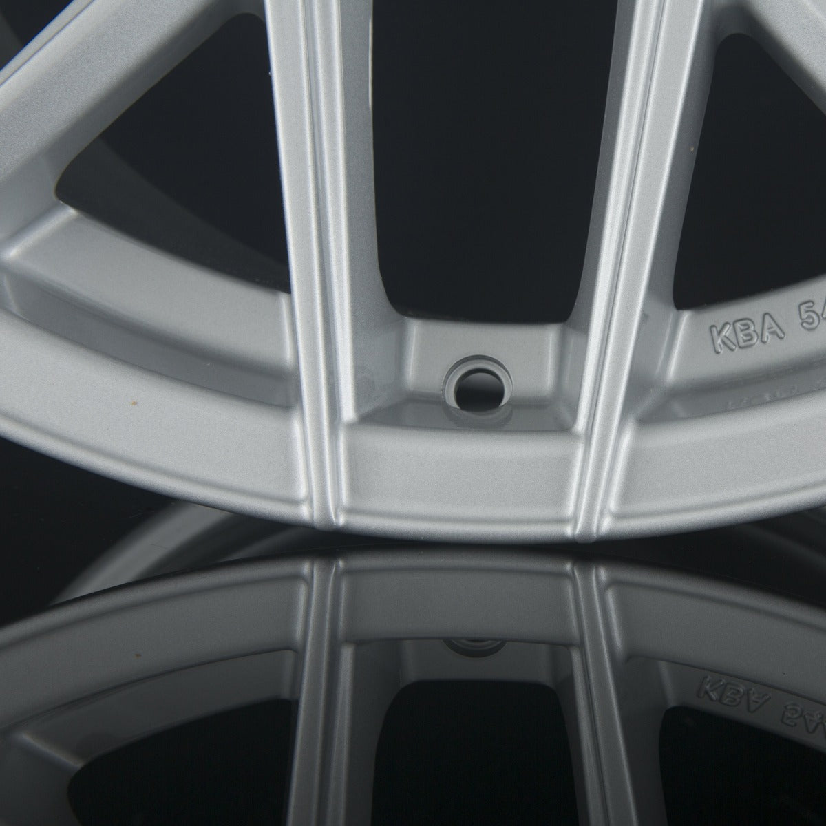 Arceo Wheels Valencia White Silver Alufelge 9.5x19 Zoll ET45 LK 5x120 ML72.6 – Bild 4