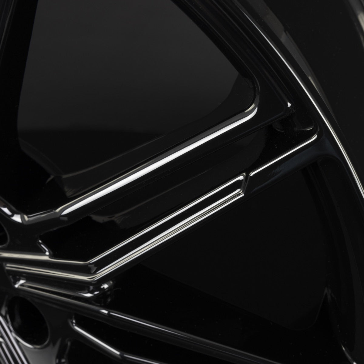 Arceo Wheels ASW-05 Black Alufelge 8x19 Zoll ET35 LK 5x120 ML72.6 – Bild 5
