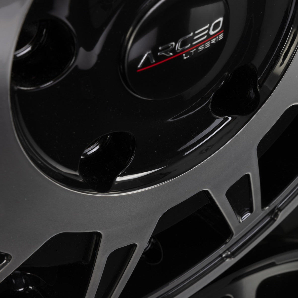 Arceo Wheels LT-01 Black Diamond Alufelge 6.5x16 Zoll ET60 LK 5x160 ML65.1 – Bild 5