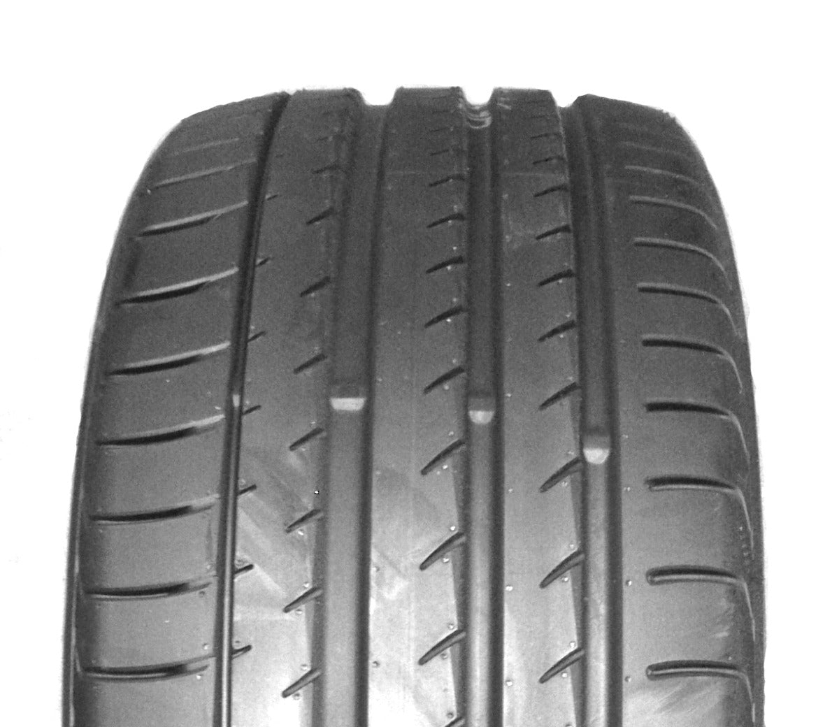 Yokohama Advan Sport V105S 235/40 R18 95Y Sommer