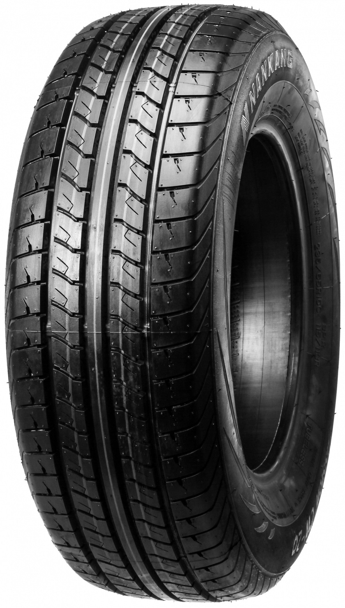 NAN Kang Passion CW-20 8PR 215/70R16C 108/106T Sommer – Bild 2