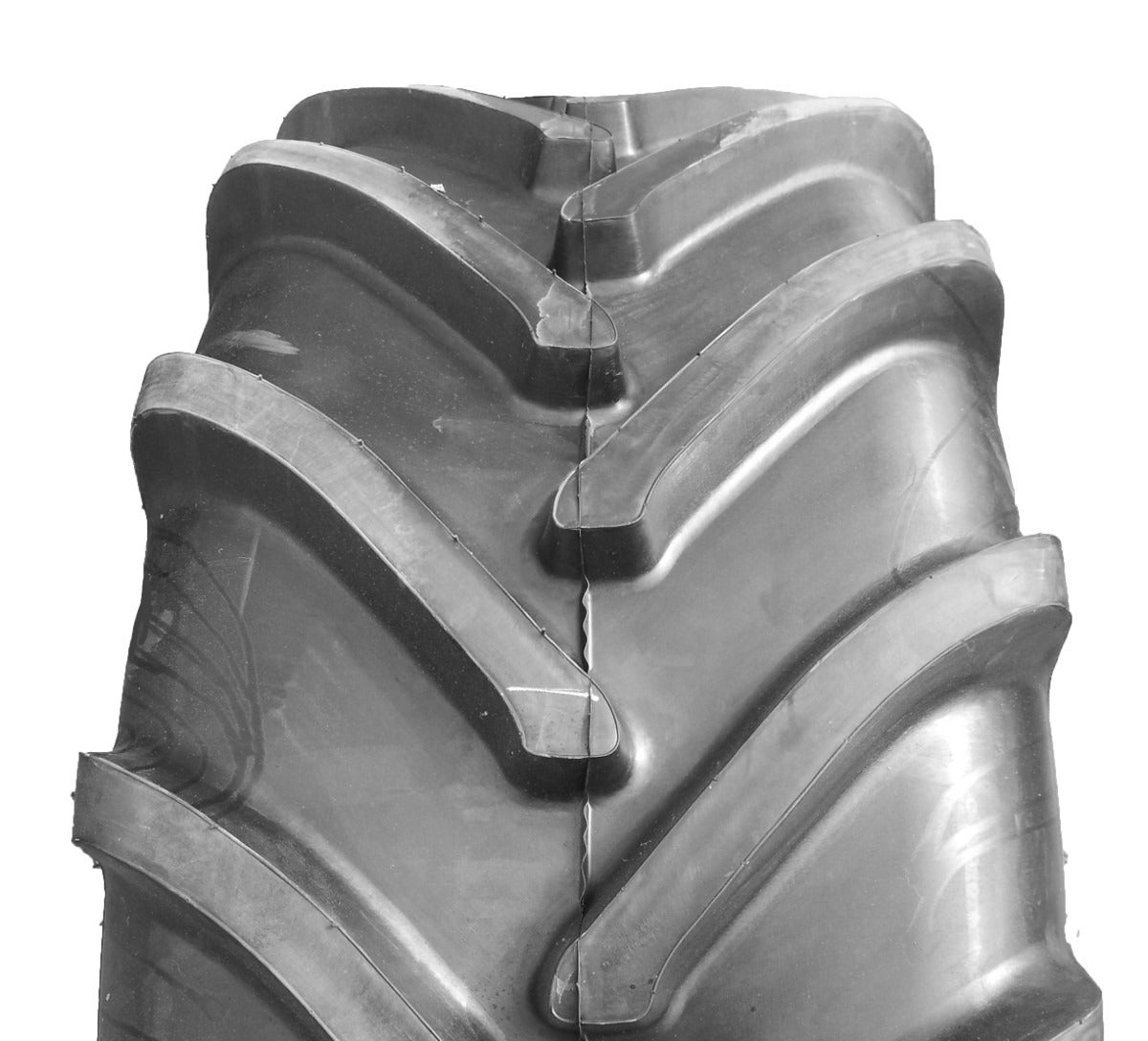 Rosava TR202 650/65 R38 166A8