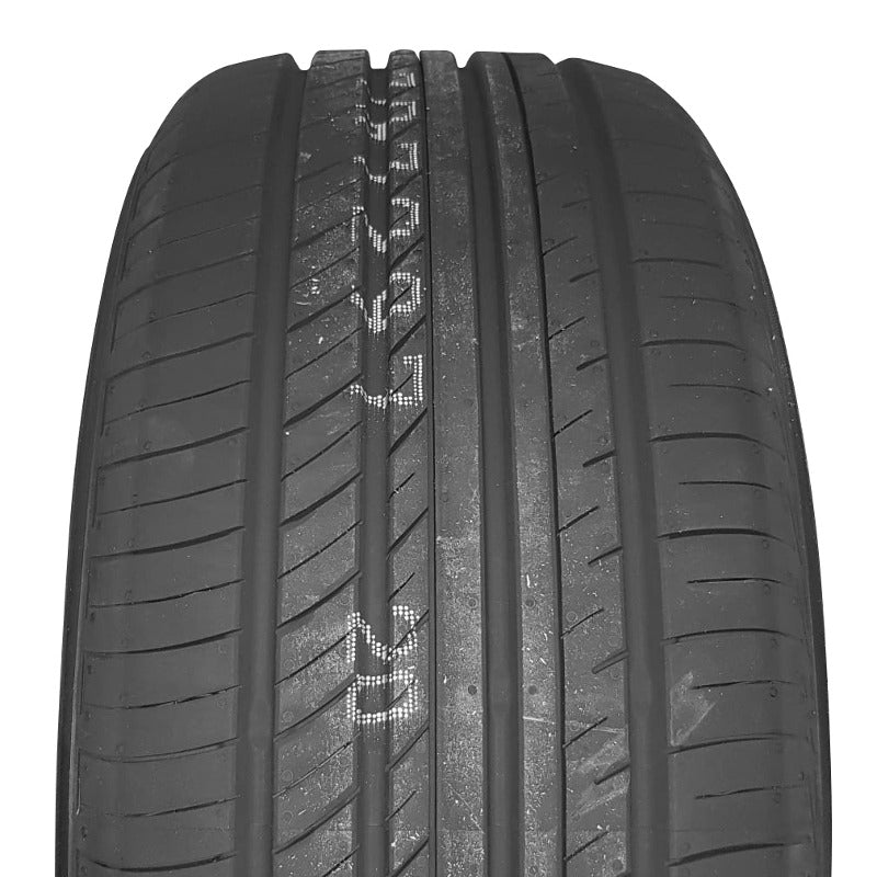 Yokohama ADVAN dB V552 245/40 R20 99W Sommer