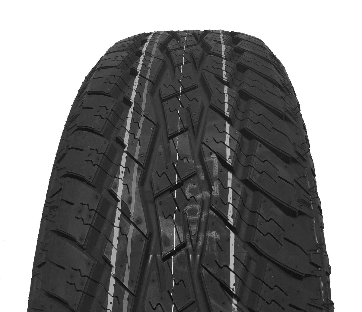 Toyo Open Country A/T + 235/75 R15 109T Sommer