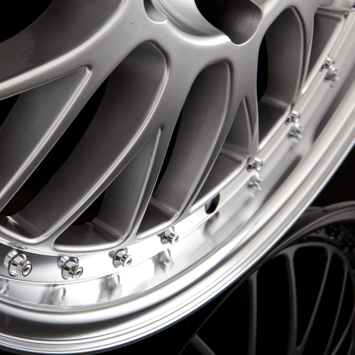 R-Style Wheels RS 2 Silber Poliert Alufelge 8.5x19 Zoll ET35 LK 5x120 ML82 – Bild 4