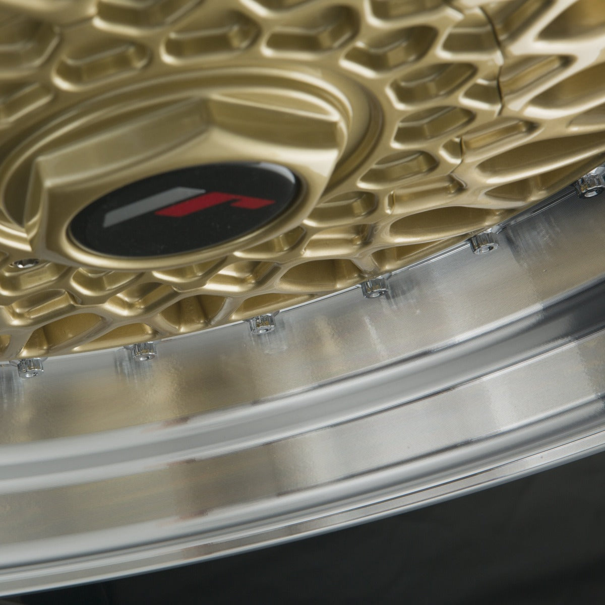 Japan Racing Wheels JR9 Gold Alufelge 8.5x17 Zoll ET35 LK 5x114.3 ML74.1 – Bild 3