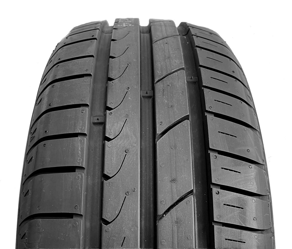 GT-Radial FE2 225/60 R18 100V Sommer
