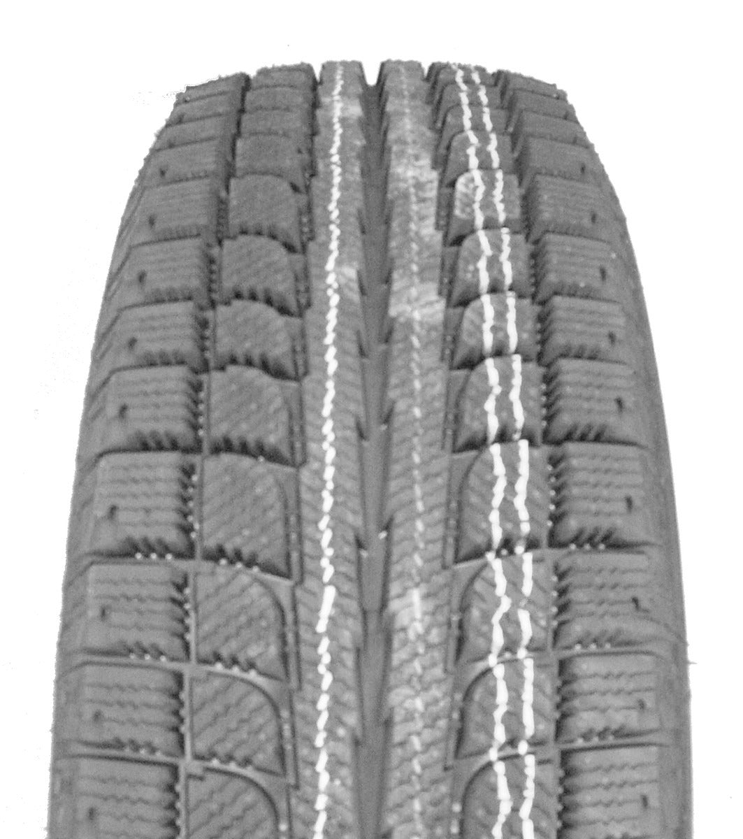 Maxtrek Trek M7 235/70 R16 106S Winter – Bild 3