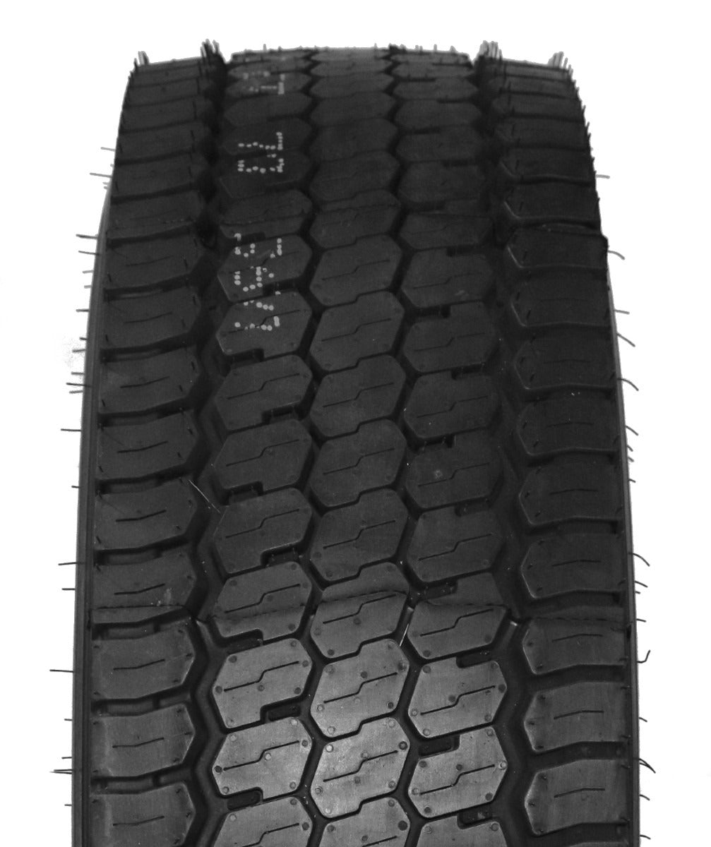 Pirelli TR:01 Triathlon 17.5 205/75 R17.5 124/122M