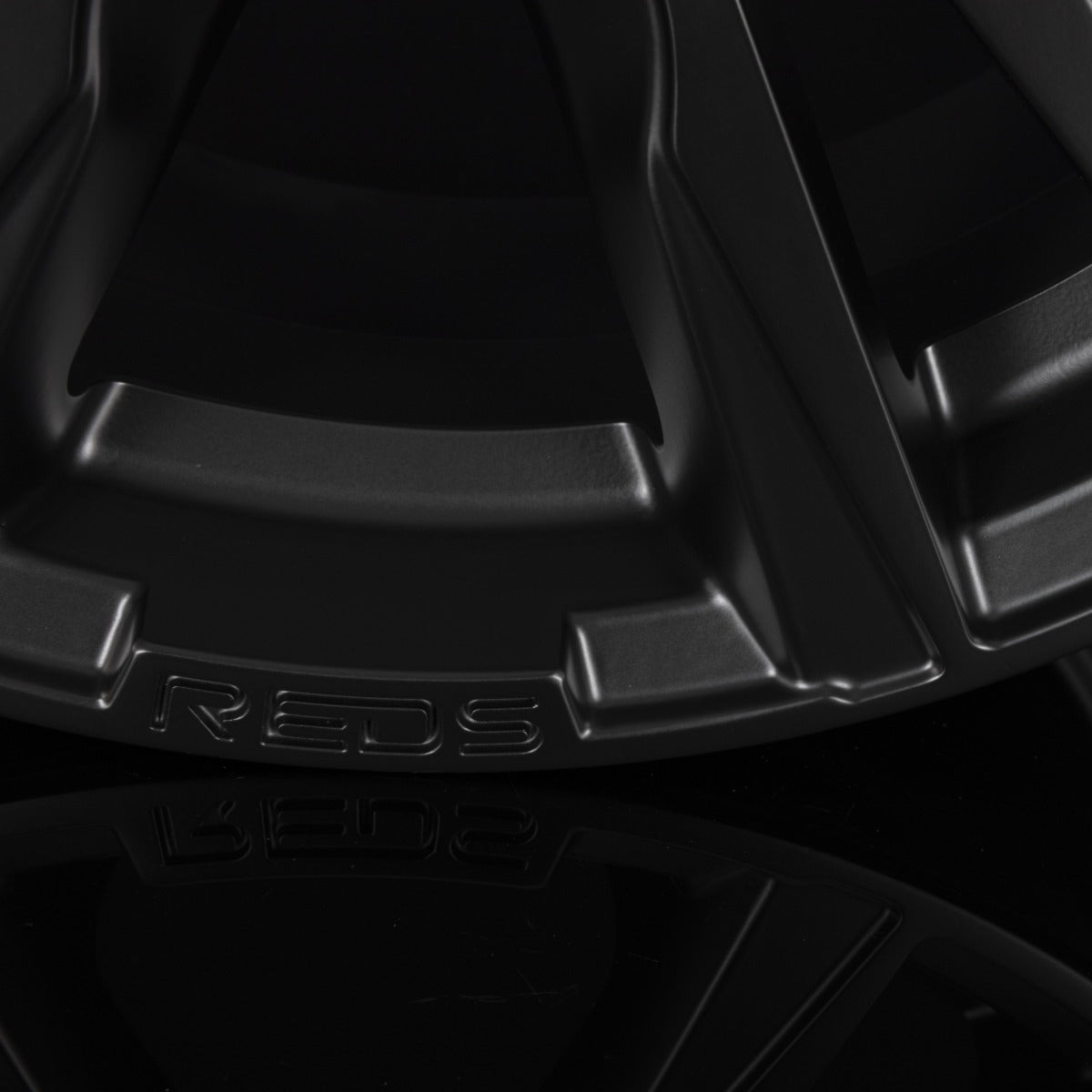 Reds K2 HD Matt Black Alufelge 8x18 Zoll ET45 LK 5x114.3 ML72.3 – Bild 5