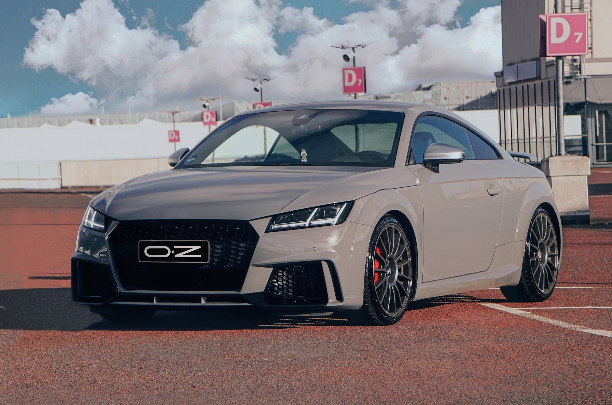 OZ Superturismo LM matt graphite Alufelge 8.5x19 Zoll ET45 LK 5x108 ML75 – Bild 3
