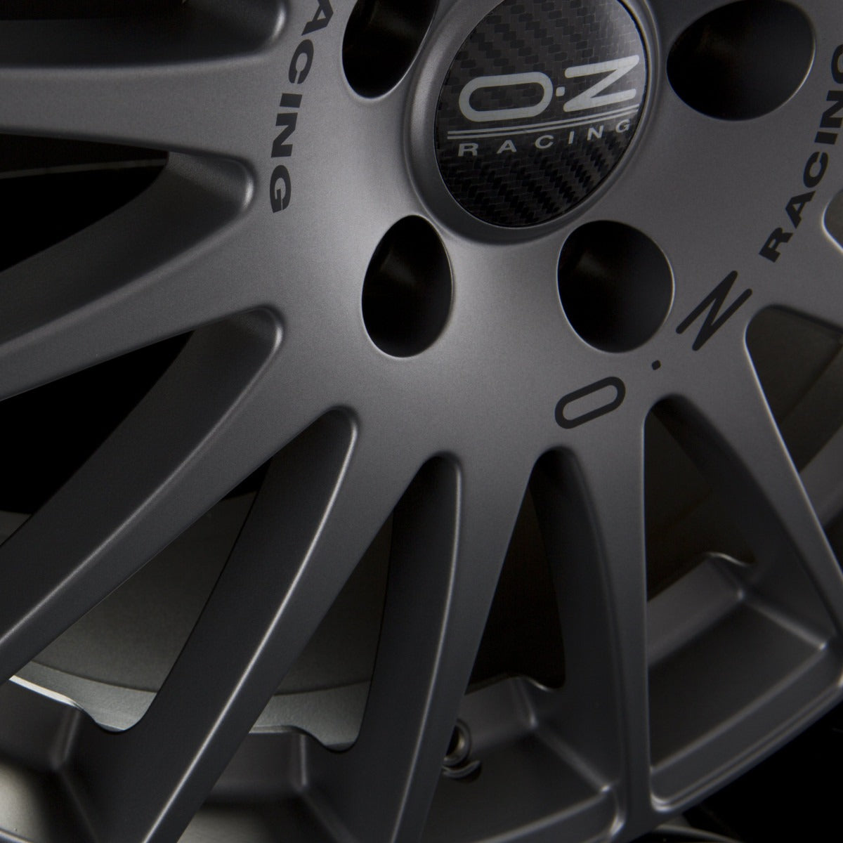 OZ Superturismo GT Grigio Corsa + Black Lettering Alufelge 6.5x15 Zoll ET43 LK 4x100 ML68 – Bild 4