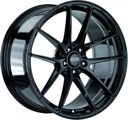 OZ Leggera HLT gloss black Alufelge 8x18 Zoll ET35 LK 5x112 ML75