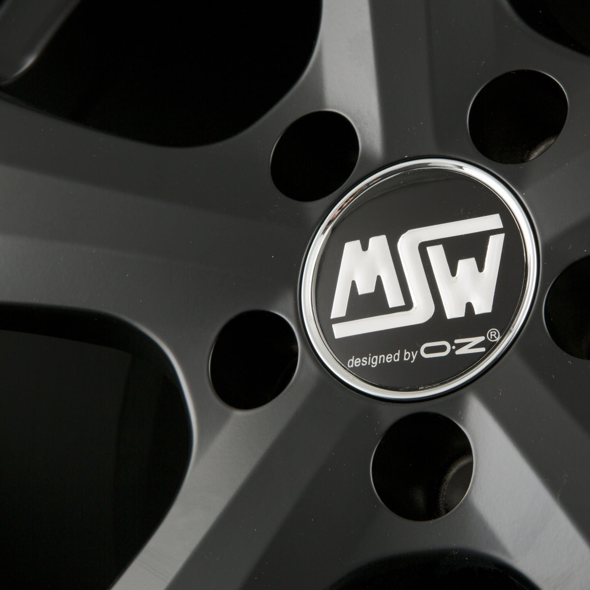 MSW 19 Matt Black Alufelge 6.5x16 Zoll ET44 LK 5x114.3 ML66.1 – Bild 3