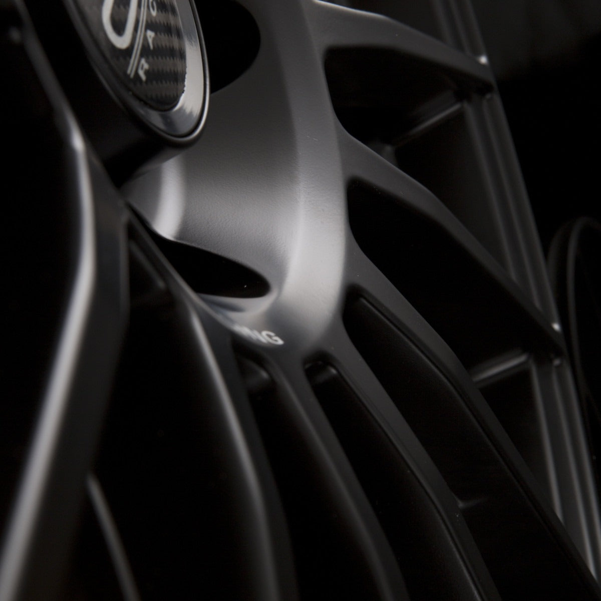 OZ Superturismo Dakar Matt Black + Silver Lettering Alufelge 9x22 Zoll ET42 LK 5x108 ML75 – Bild 3
