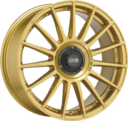 OZ Superturismo Evoluzione race gold + black lettering Alufelge 8x18 Zoll ET45 LK 5x112 ML66.7