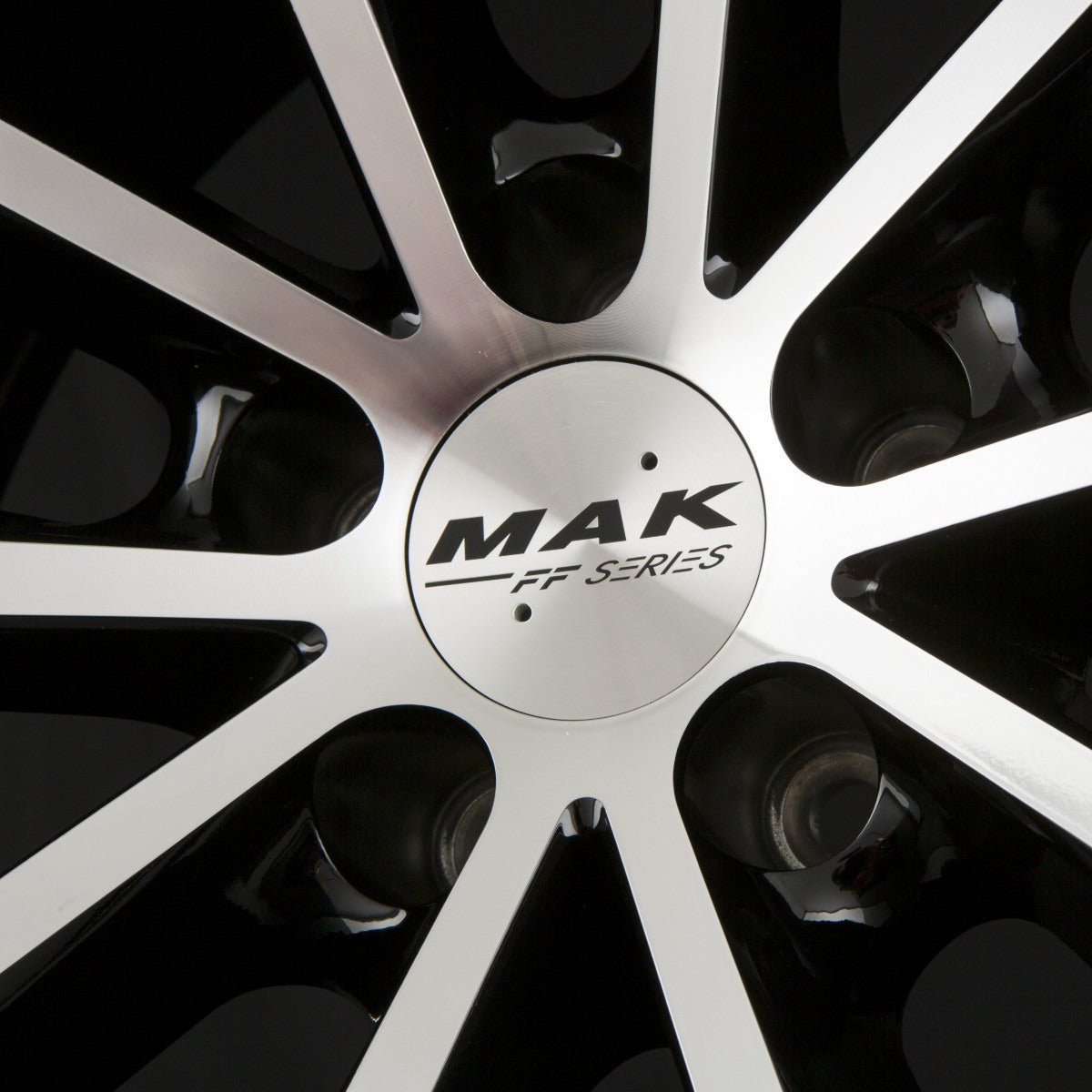 Mak 24H-FF Black Mirror Alufelge 9x19 Zoll ET21 LK 5x112 ML66.6 – Bild 5