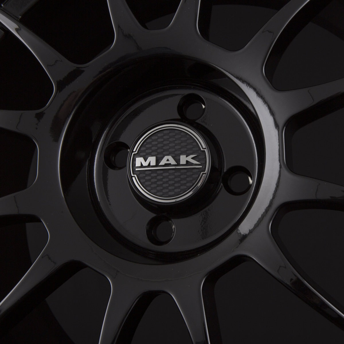 Mak XLR gloss black Alufelge 7x17 Zoll ET42 LK 4x108 ML63.4 – Bild 6