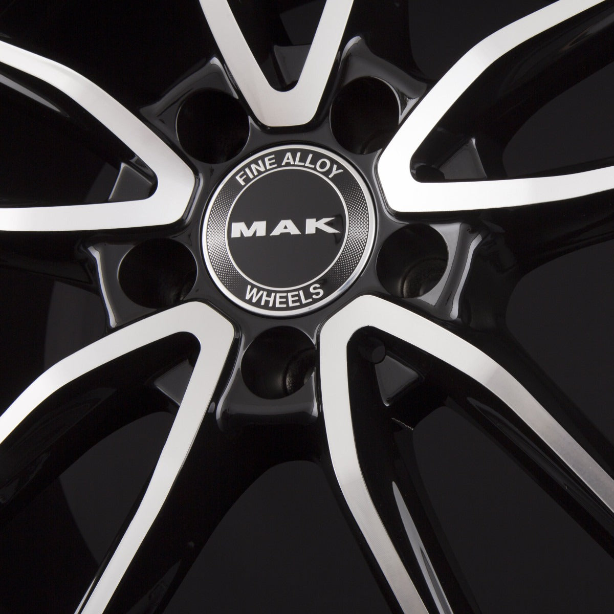 Mak Evo-D black mirror Alufelge 9.5x20 Zoll ET50 LK 5x112 ML66.6 – Bild 7