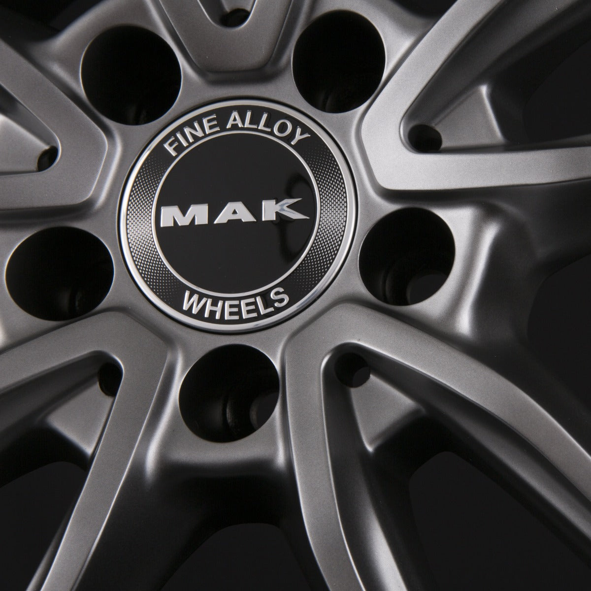 Mak Evo Matt Titan Alufelge 9.5x20 Zoll ET45 LK 5x112 ML66.6 – Bild 5