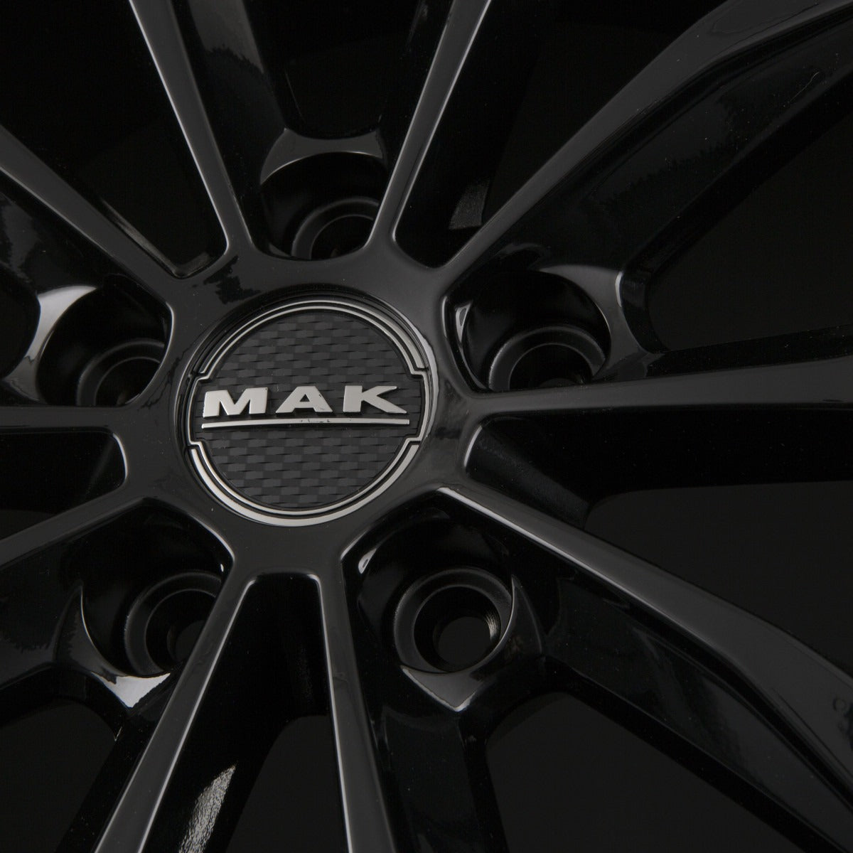 Mak Wolf gloss black Alufelge 6.5x16 Zoll ET35 LK 5x112 ML76 – Bild 7