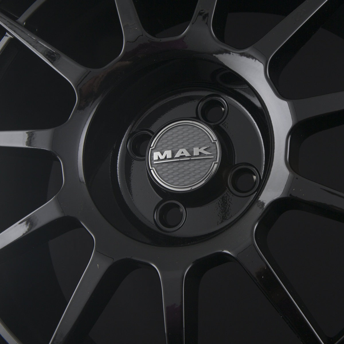 Mak NTT gloss black Alufelge 7.5x18 Zoll ET33 LK 4x98 ML58.1 – Bild 6