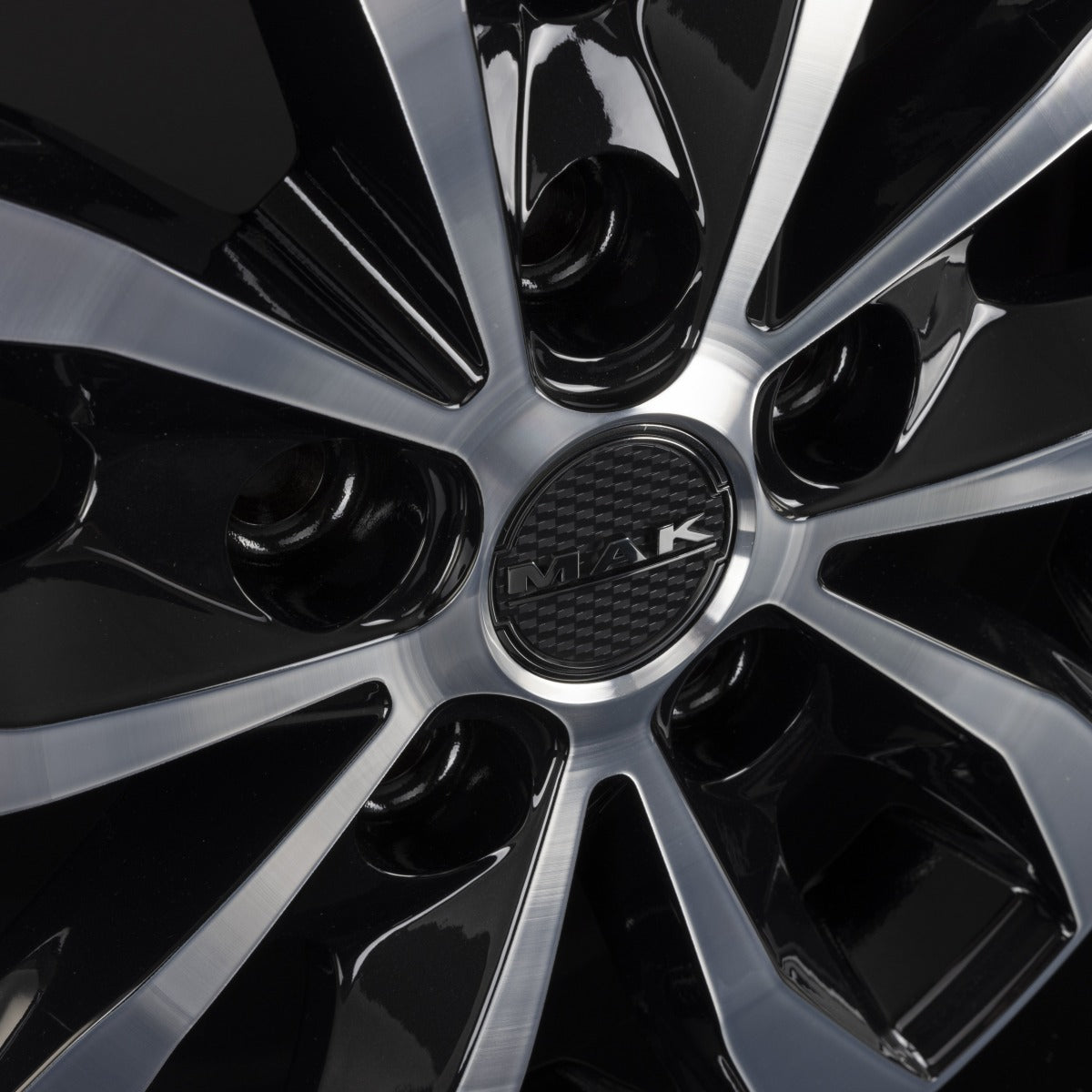 Mak Load 5 black mirror Alufelge 7x17 Zoll ET46 LK 5x108 ML65.1 – Bild 6