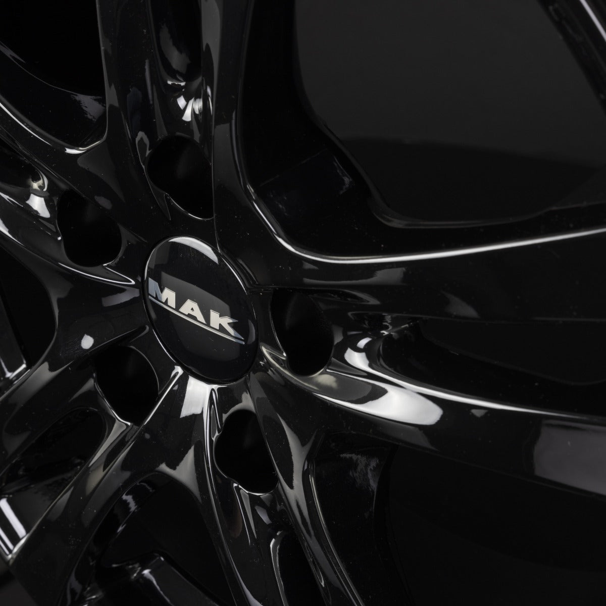 Mak Zenith gloss black Alufelge 5.5x14 Zoll ET16 LK 4x108 ML65.1 – Bild 6