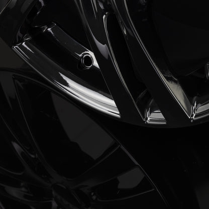 Mak Zenith Gloss Black Alufelge 8x17 Zoll ET50 LK 5x114.3 ML60.1 – Bild 5