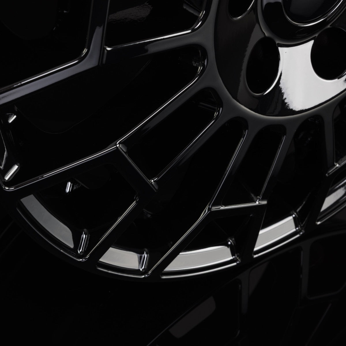 Mak Nomad Gloss Black Alufelge 7.5x18 Zoll ET50 LK 5x120 ML65.1 – Bild 5