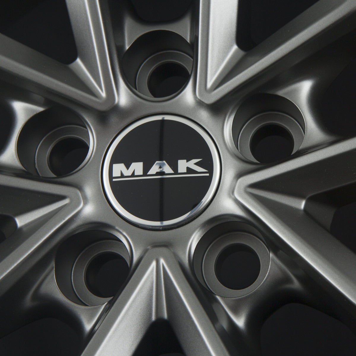 Mak Kent Matt Titan Alufelge 8.5x20 Zoll ET42 LK 5x108 ML63.4 – Bild 4