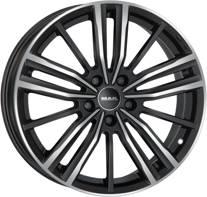 Mak Vier black mirror Alufelge 8x18 Zoll ET50 LK 5x112 ML57.1