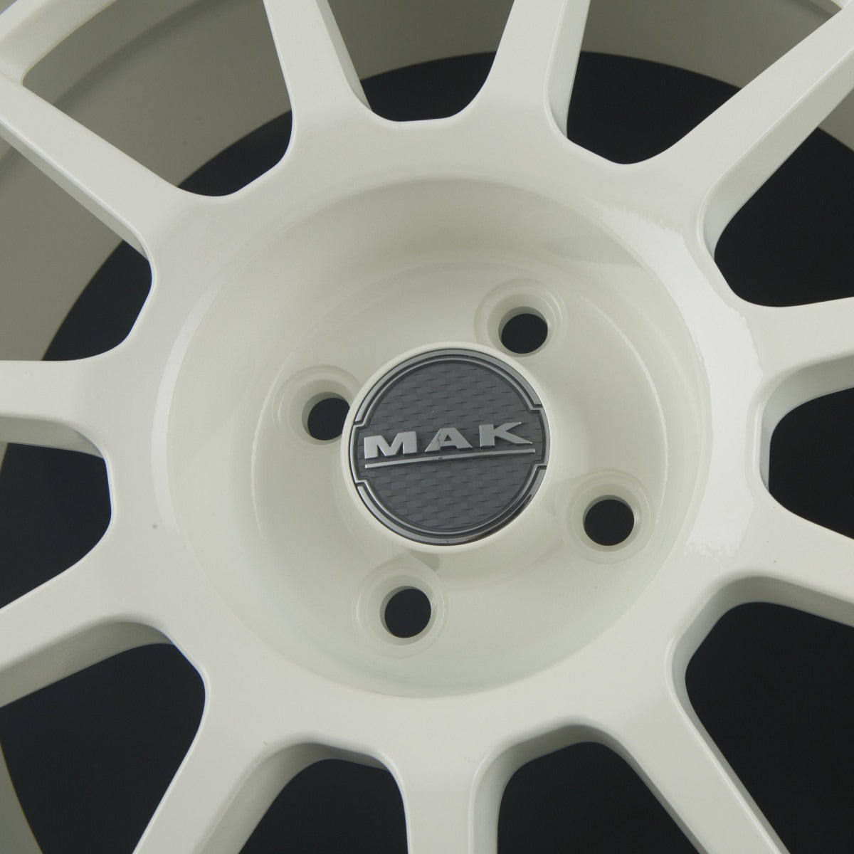 Mak NTT Gloss White Alufelge 7x17 Zoll ET29 LK 4x98 ML58.1 – Bild 4
