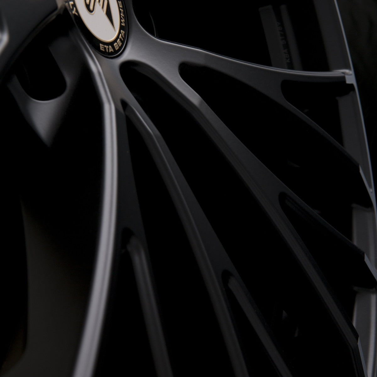 Etabeta Piuma Black Matt Special Edition Alufelge 9x20 Zoll ET30 LK 5x112 ML78.1 – Bild 7